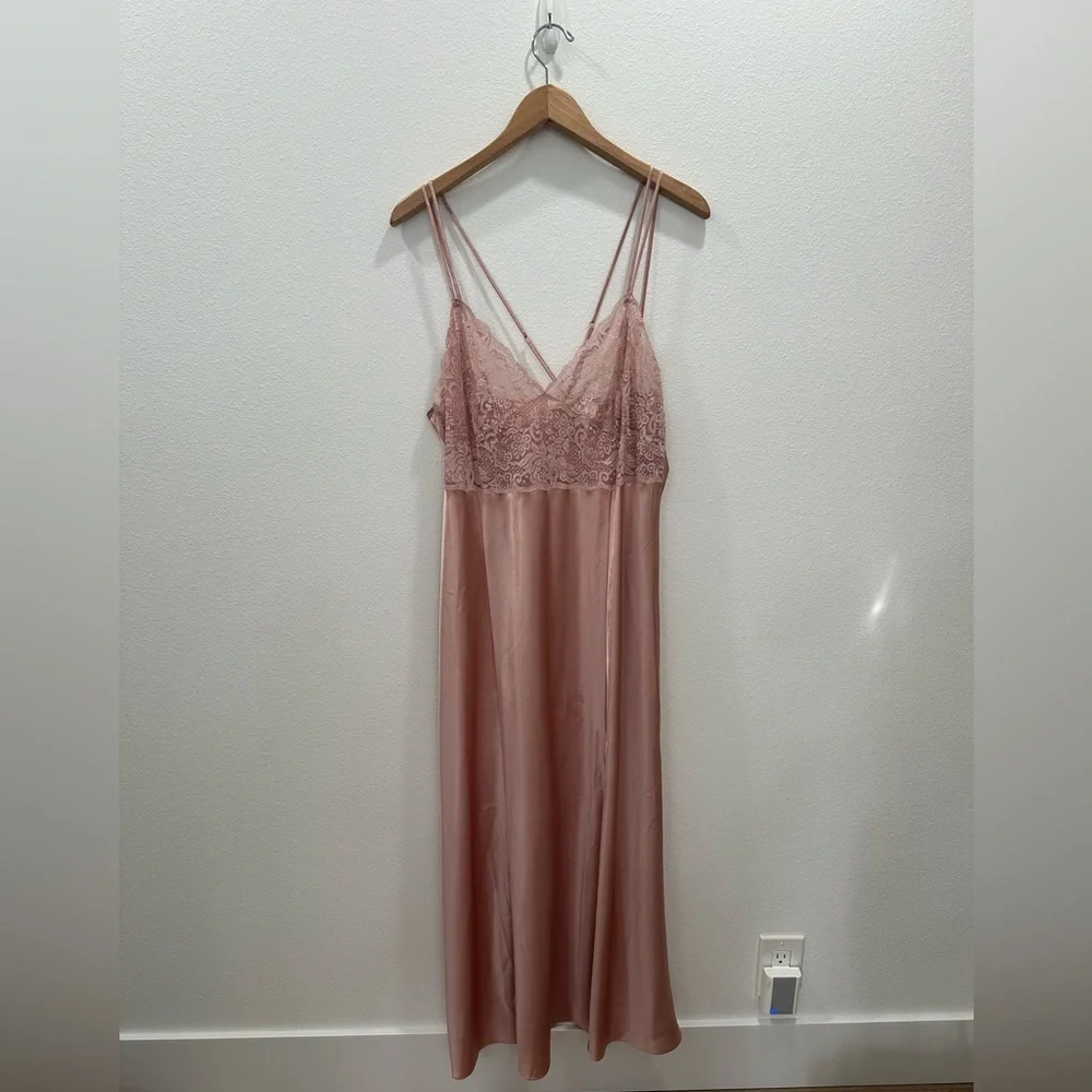 Victoria's Secret Blush Pink XL Satin Robe and Lace Chemise gown slip Set - Picture 4 of 11